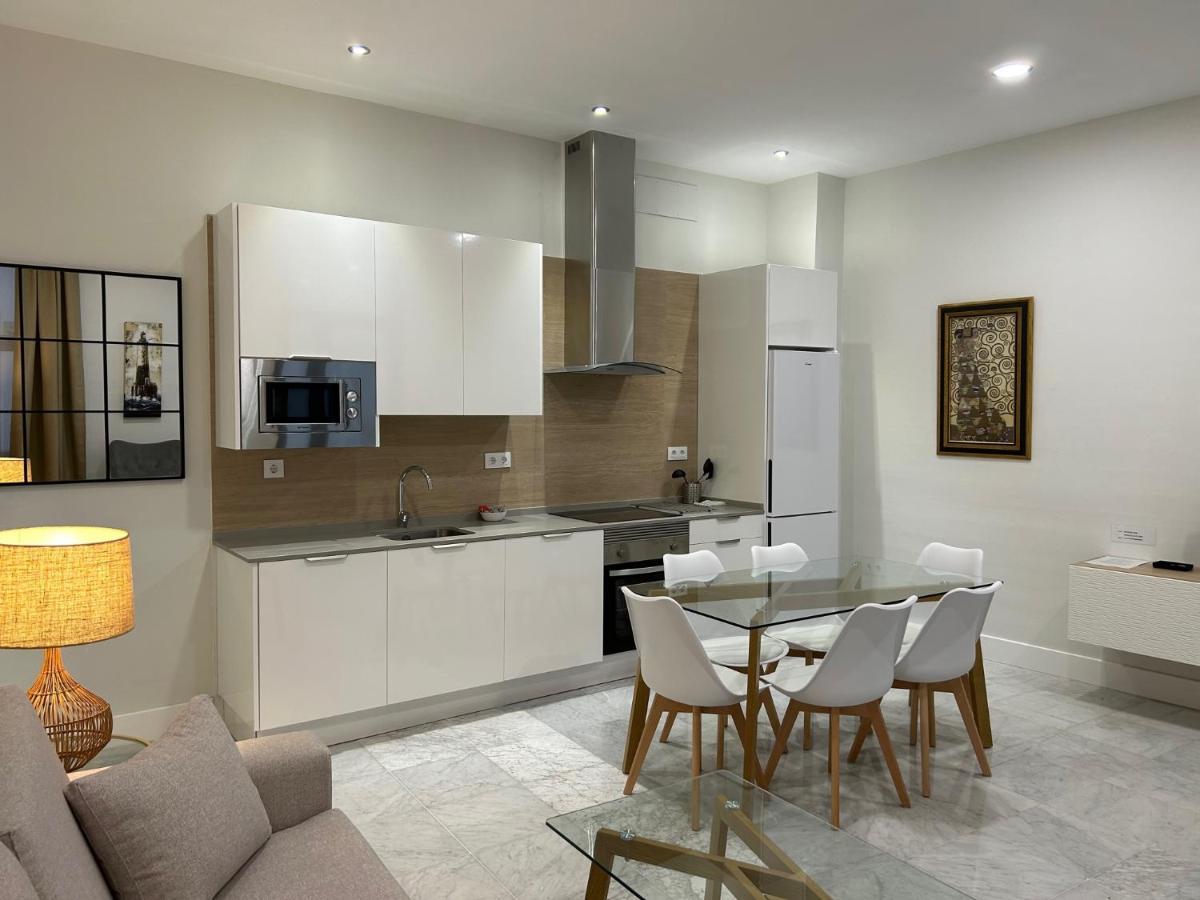 Olavide Premium Apartments เซบีญา ภายนอก รูปภาพ