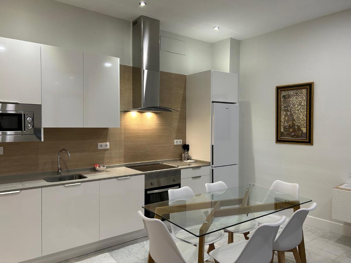 Olavide Premium Apartments เซบีญา ภายนอก รูปภาพ